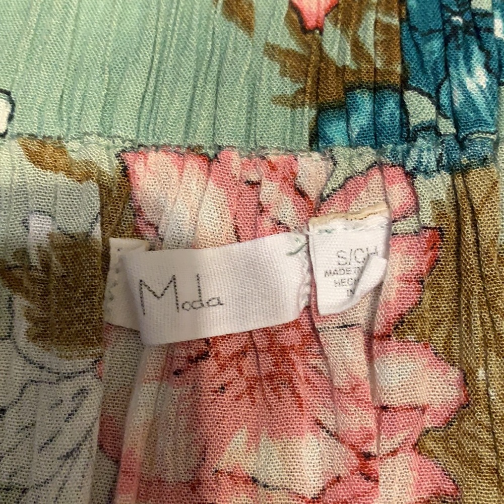 Moda skirt - Picture 2 of 3